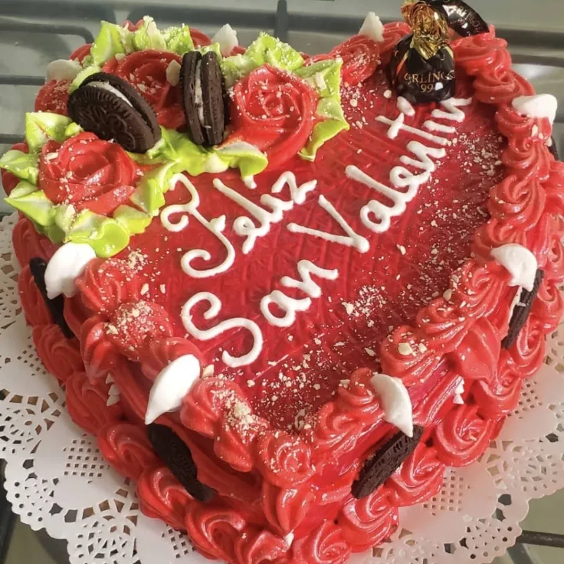 Panetela con Confituras