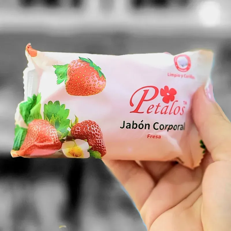 Jabón corporal de fresa.PETALOS