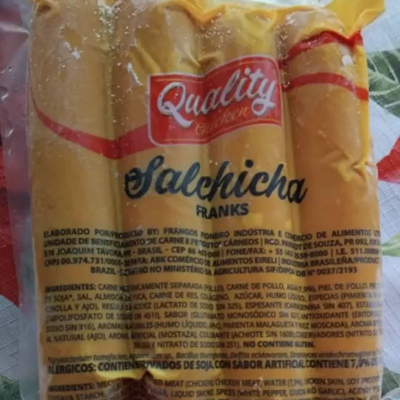 Salchicha de pollo