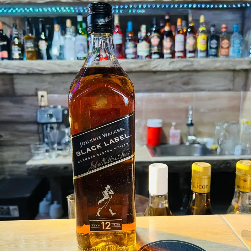 Johnnie Walker Black Label 1L