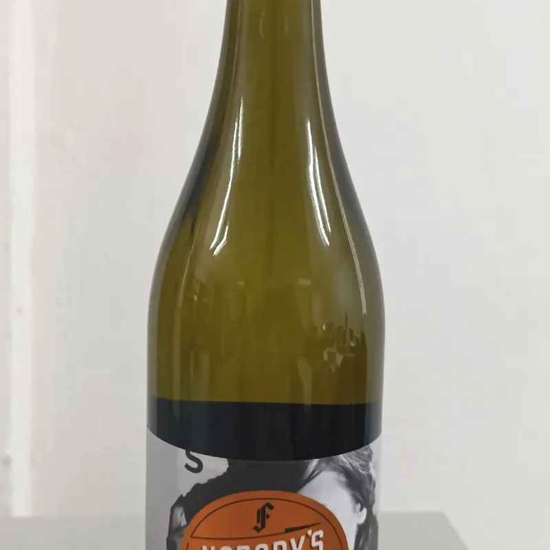 Vino Blanco Sauvignon Blanc NOBODY'HERO 750ml 12/caja