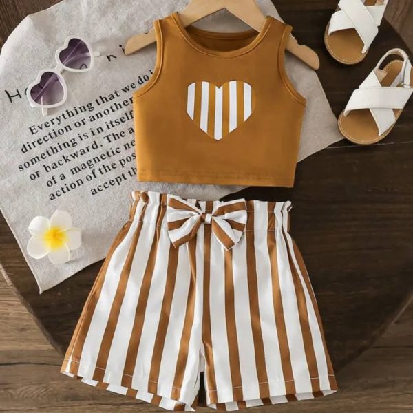 Conjunto a rayas