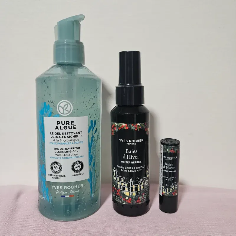 Limpiadora facial,  colonia y bálsamo labial