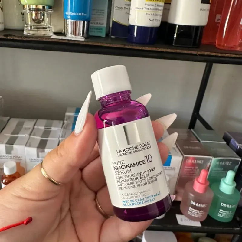 Pure Niacinamide 10 Serum | La Roche-Posay