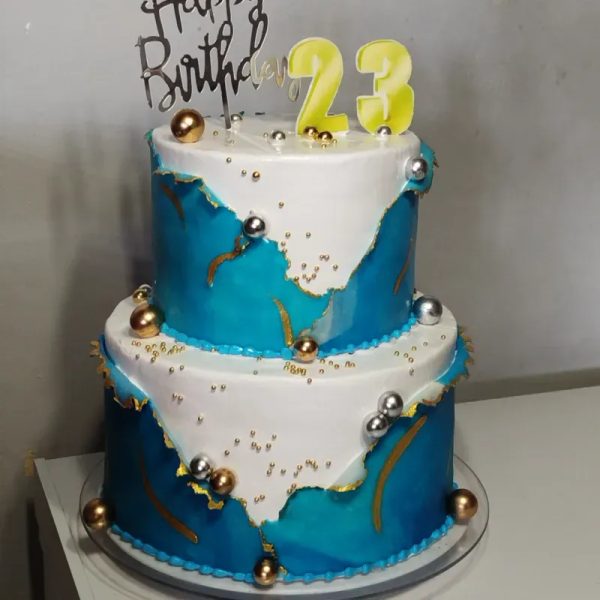 Girls cake