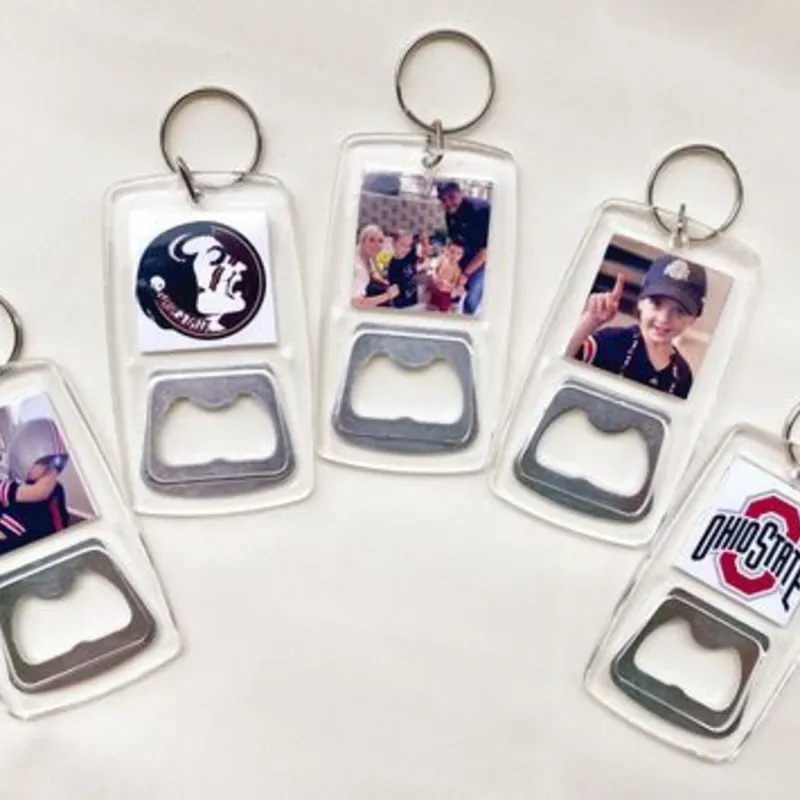 Llavero personalizado abre botellas