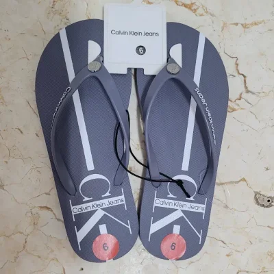 Chancletas Calvin Klein