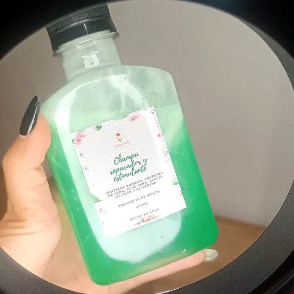 Champú reparador y estimulante