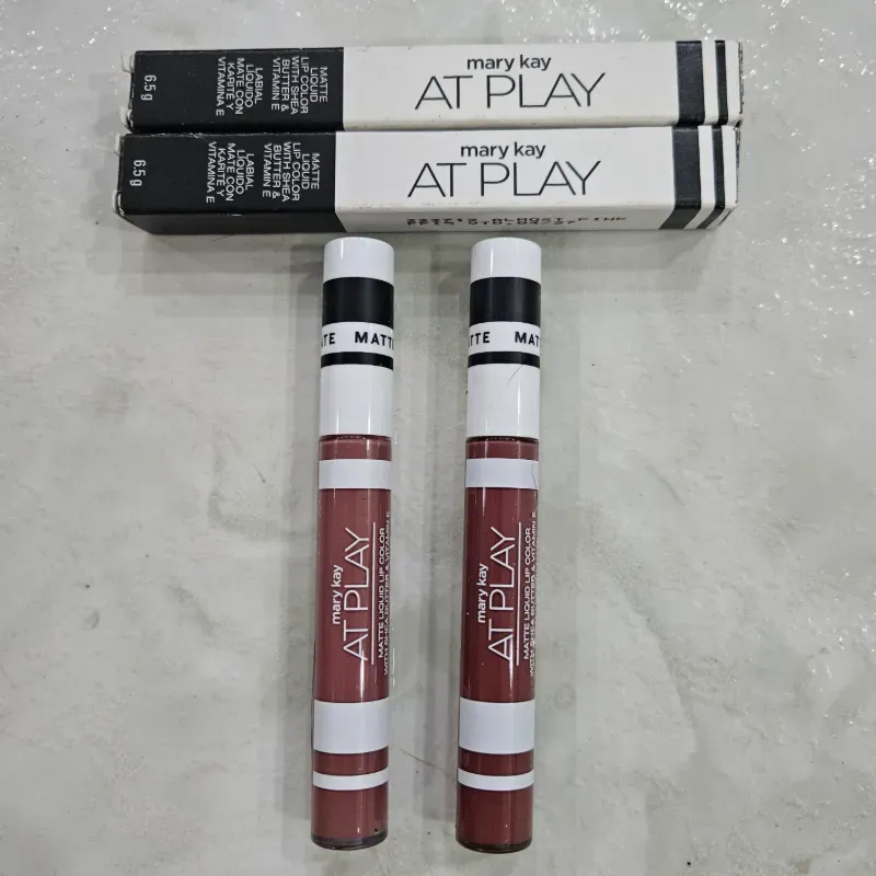 Labiales líquidos Mary Kay At Play