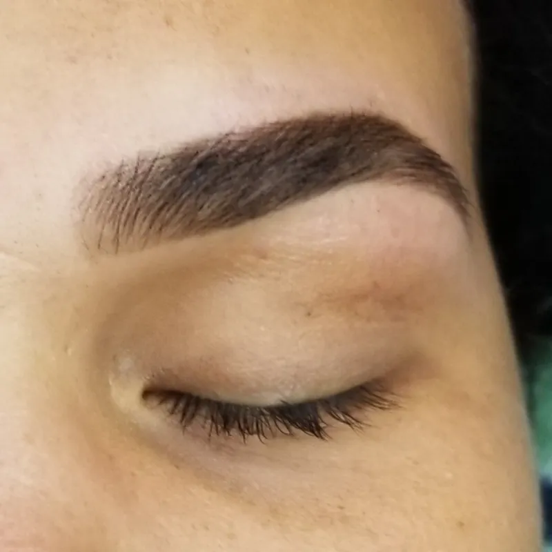 Tinte de cejas Henna