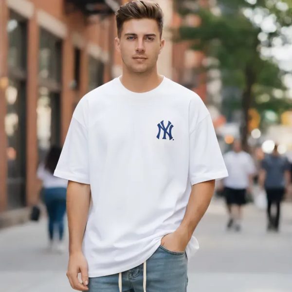Pullover blanco NY