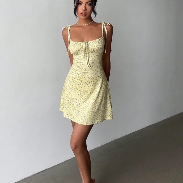 Vestido de flores corto