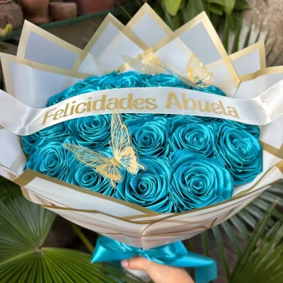 Ramo de rosas eternas