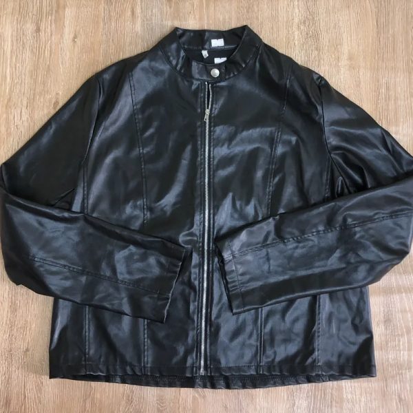 Chaqueta de cuero sintético