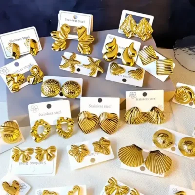 Aretes exagerados de moda