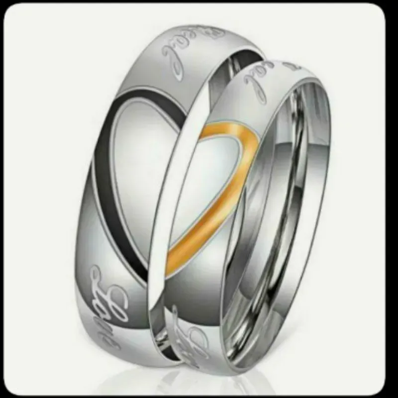 Pareja de anillos de acero inoxidable