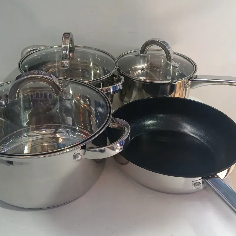 Juego de caldero de inducción