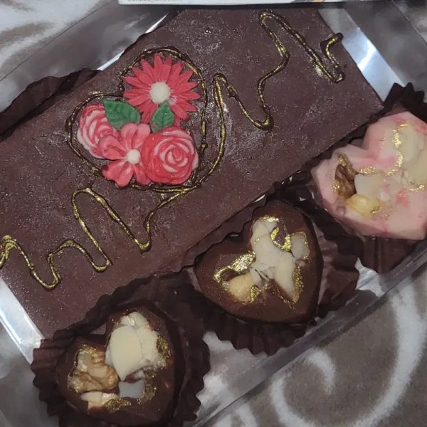 Caja con corazones