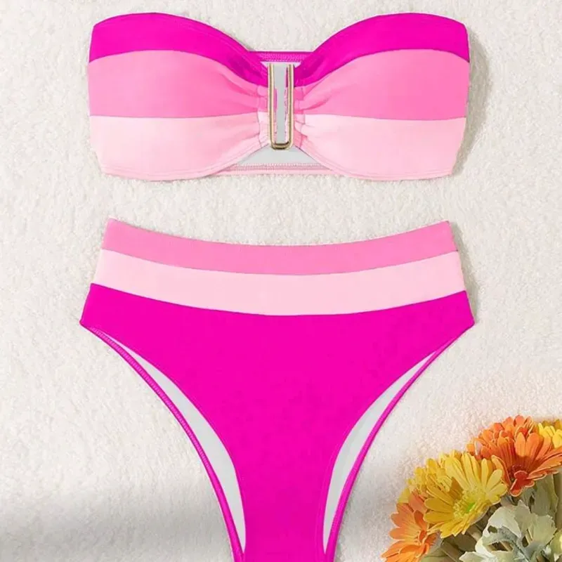 Bikini rosa sin tirantes