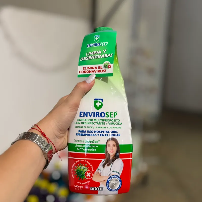 Limpiador multiproposito con desinfectante