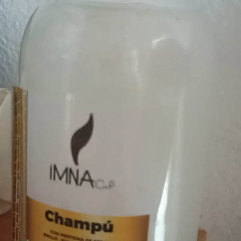 Champú normal con proteina de seda