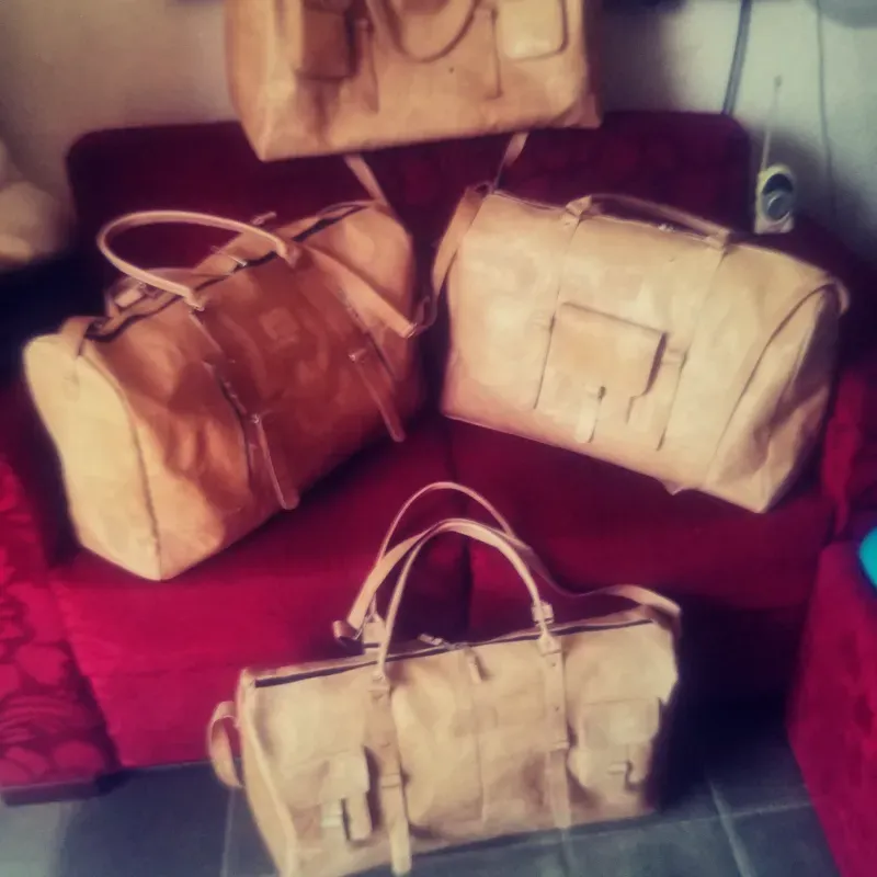 Maletines Pro. De Piel.