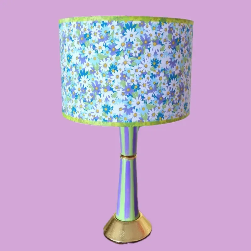 Lámpara Flores Pastel