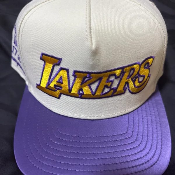 New Era /Purple Los Angeles Lakers