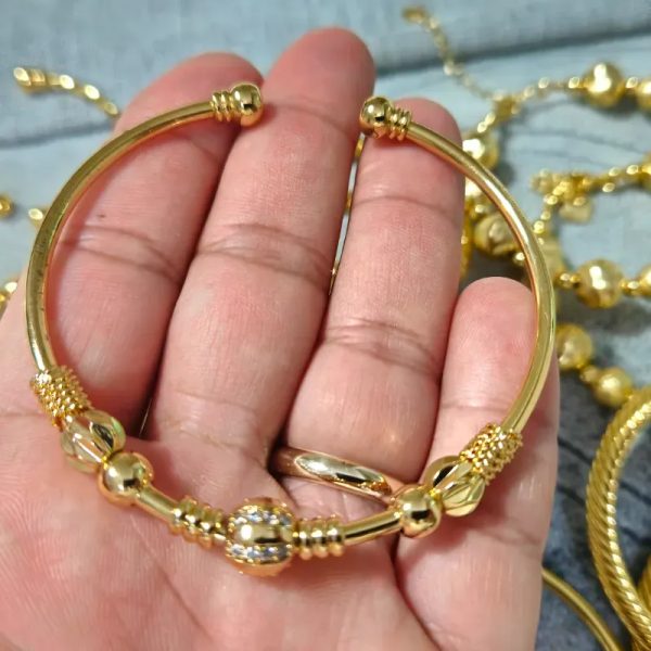 Pulso de chapa de oro