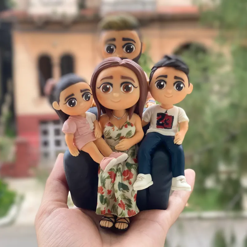 Familia No Sencilla de 4