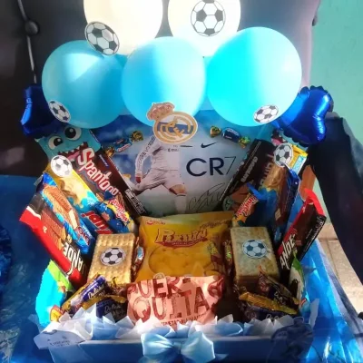 Caja de regalos grandes con confituras