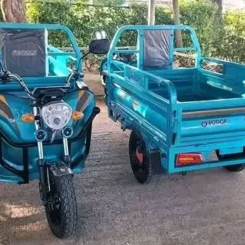 *TRICICLO VEDCA C400 sin CABINA* 1500w - 60v - 90ah