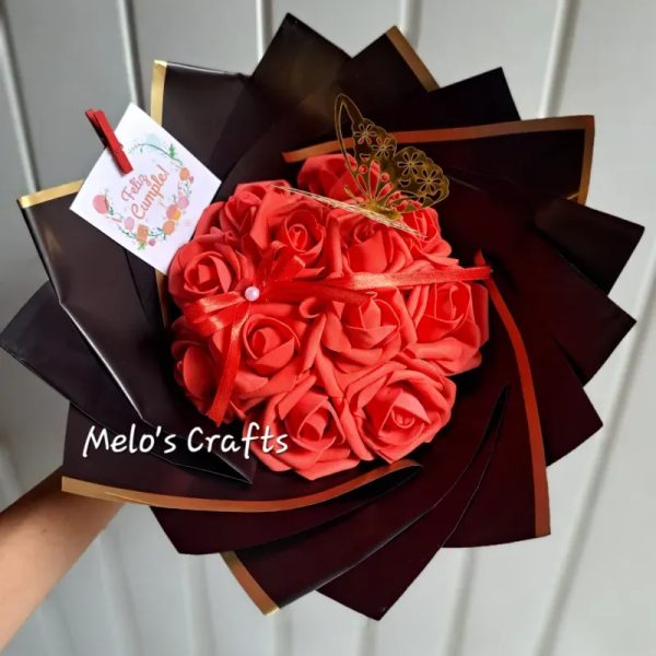 Ramo de 14 rosas de foami
