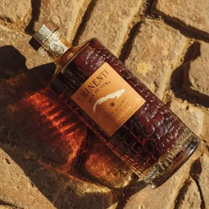 RON EMINENTE GRAN RESERVA EDICIÓN 2 + ENERGIZANTES