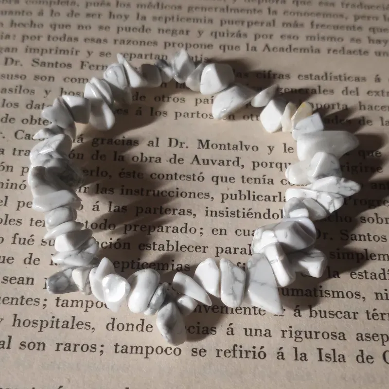 Pulsera de Howlita