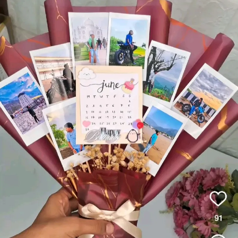 Ramo con 8 fotos y calendario personalizado