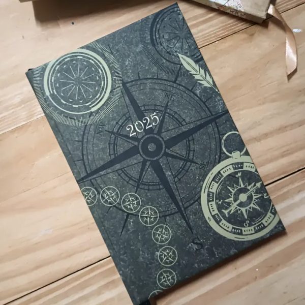 Agenda de brújulas negra