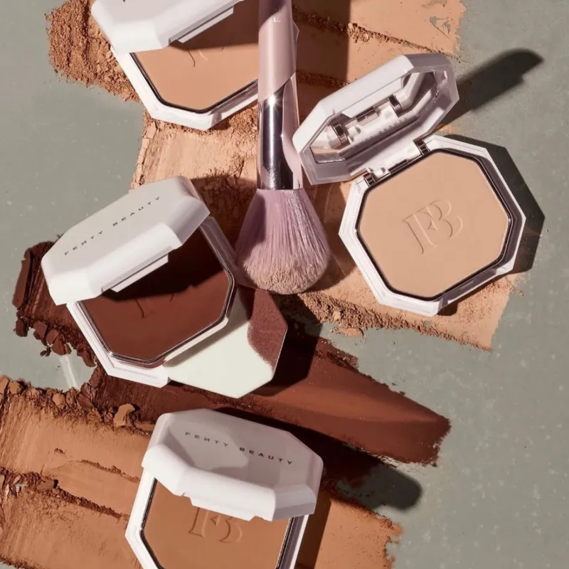 Fenty Beauty by Rihanna Pro Filt'r Base de maquillaje en polvo mate suave de larga duración