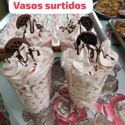 Vasos surtidos (10 unidades)