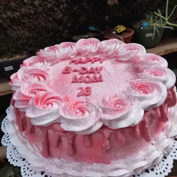 Cake con letras de bombones