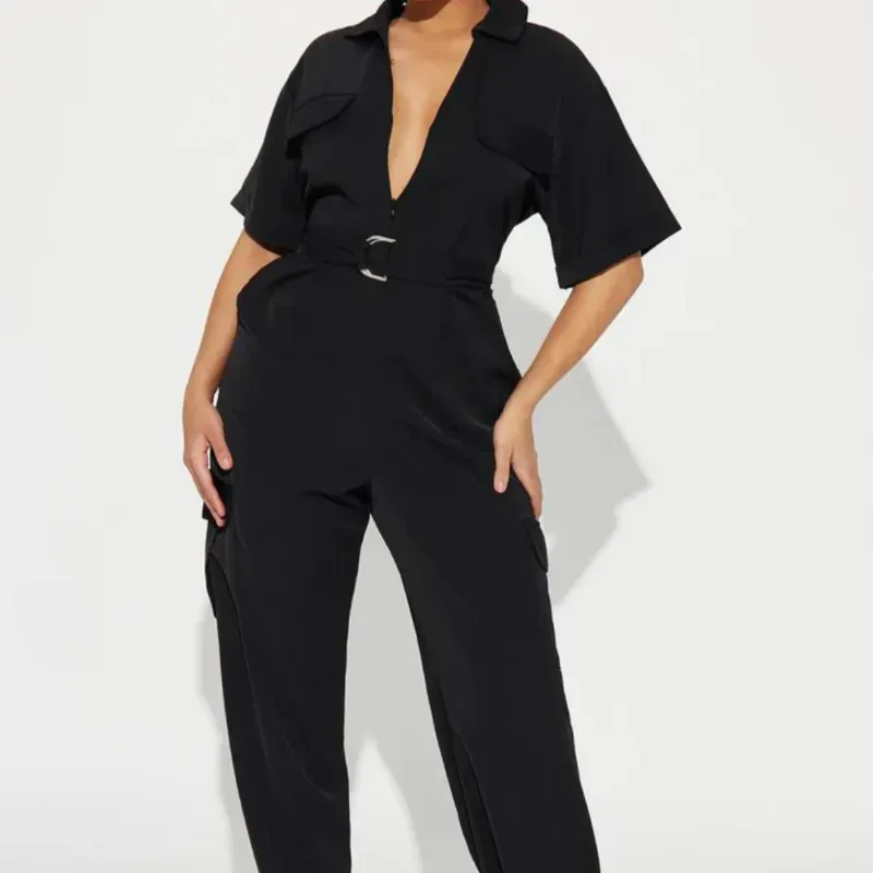 Mono negro 4 puertas