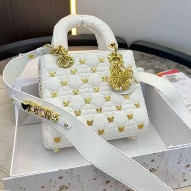 Cartera Christian Dior