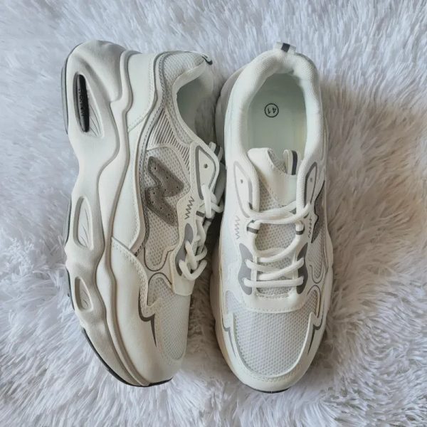New balance blancas y gris