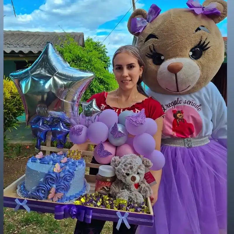 Regalo con la osa incluida en su entrega 