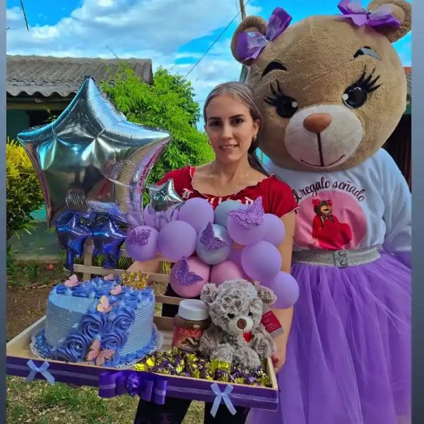 Regalo con la osa incluida en su entrega 