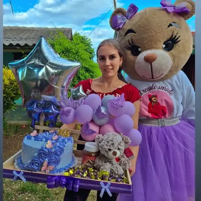 Regalo con la osa incluida en su entrega 