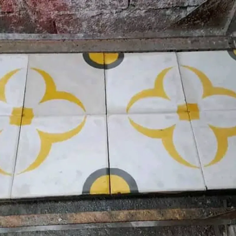 Colonial Fondo Blanco