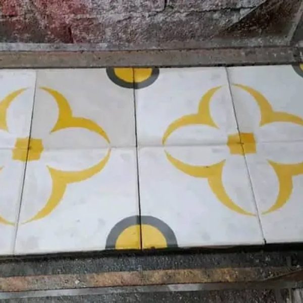Colonial Fondo Blanco