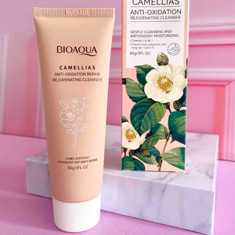 Limpiador facial de camelias