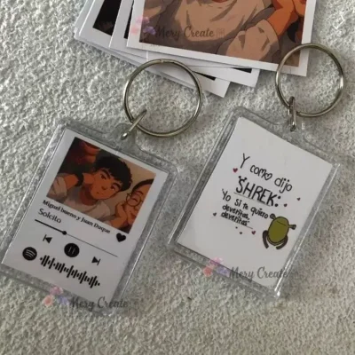 LLAVERO DE ACRÍLICO